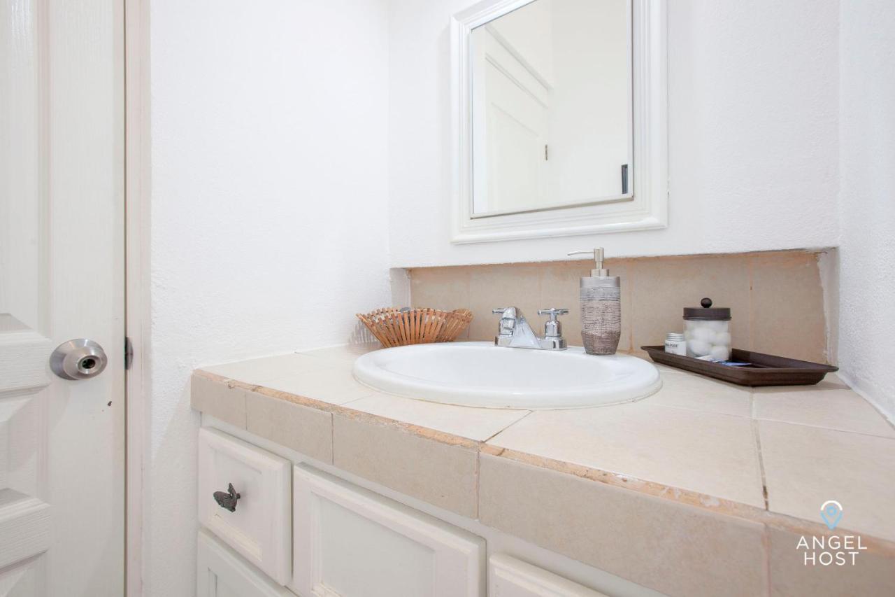 Studio Apartments In Downtown La Paz Walk To Seaside Malecon Экстерьер фото
